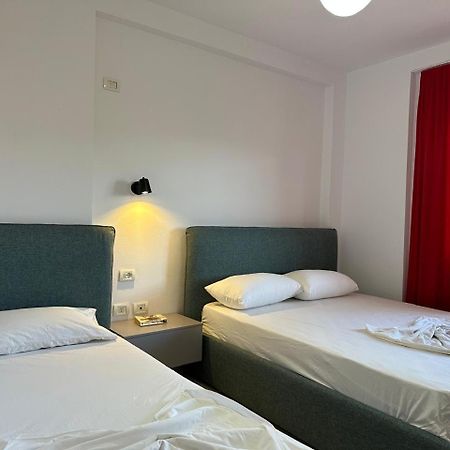 Walters Apartament Durrës Kültér fotó